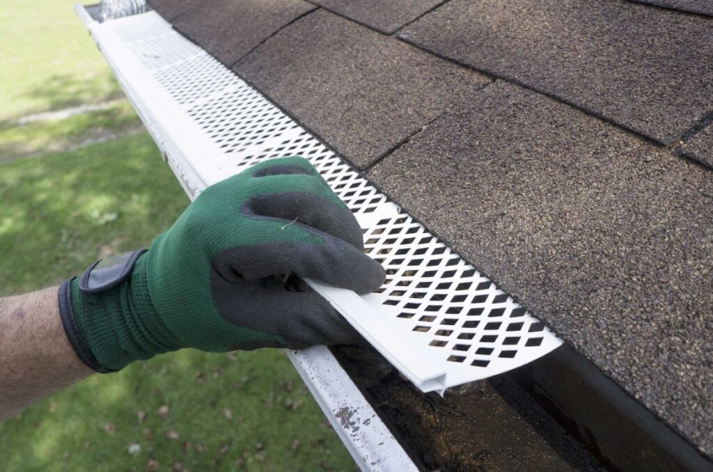 clean and inspect gutters in Indiana
