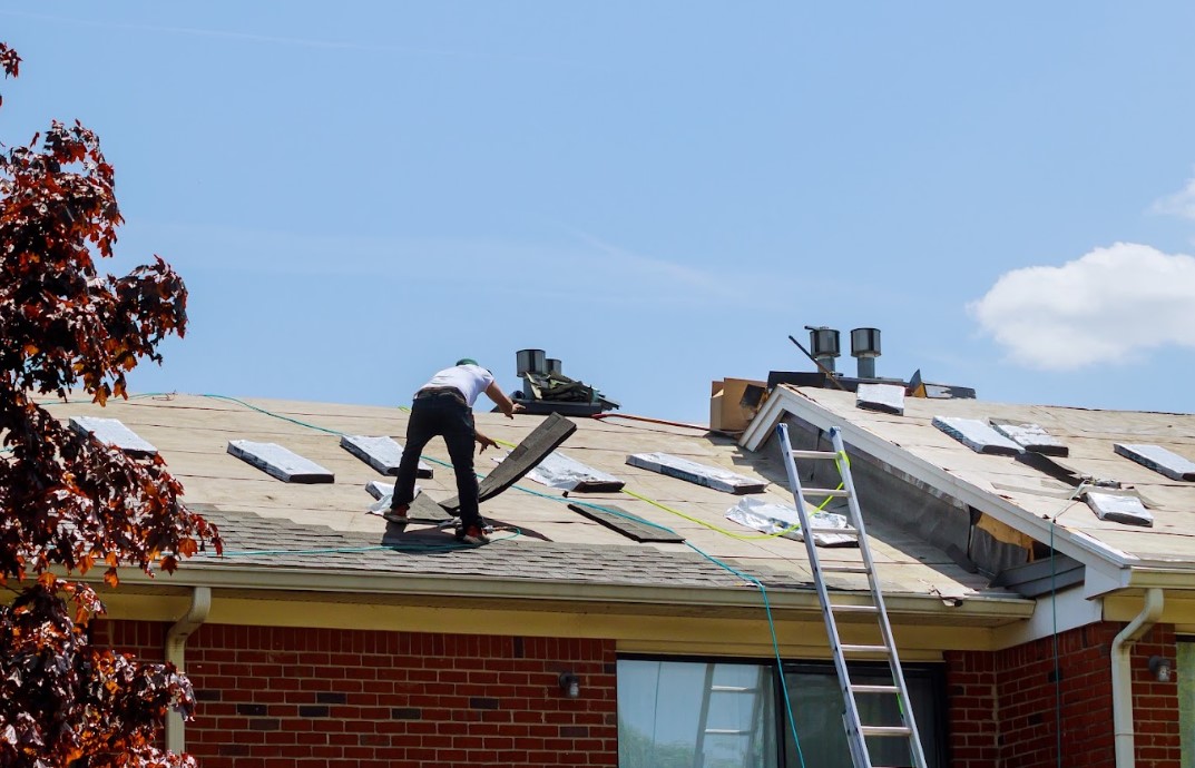 local roofing contractor in Hendricks County